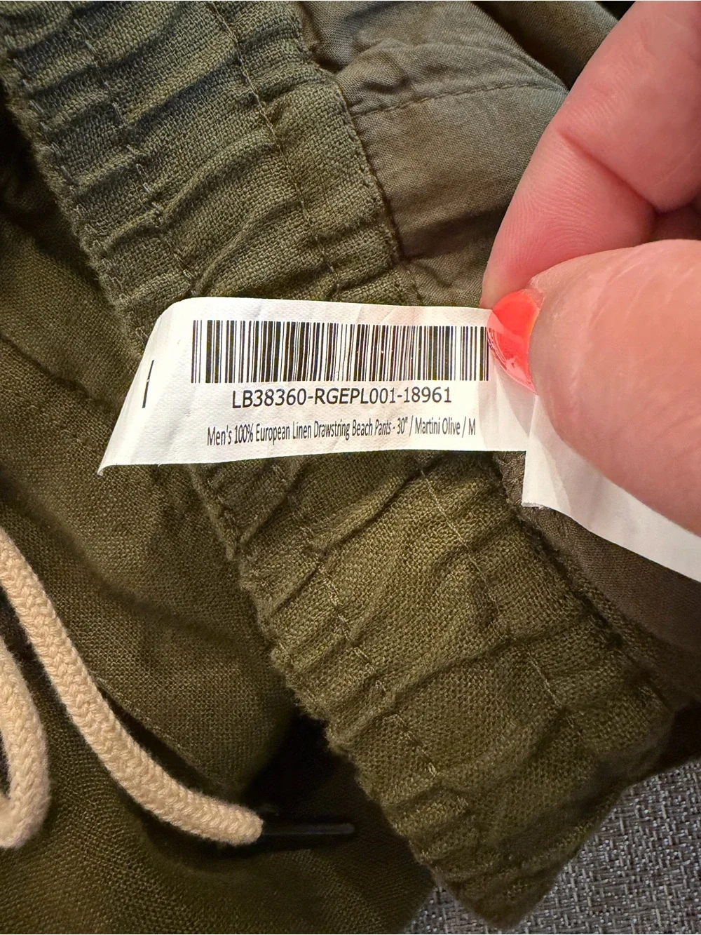 Quince Men’s European Linen Drawstring Beach Pants in Olive